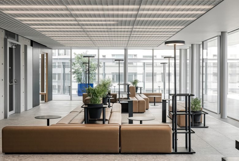 NAVER 1784 餐厅和咖啡厅，由 Betwin Space Design 设计