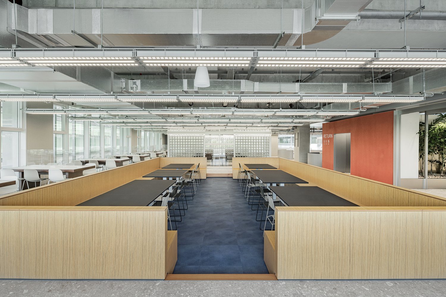 NAVER 1784 餐厅和咖啡厅，由 Betwin Space Design 设计