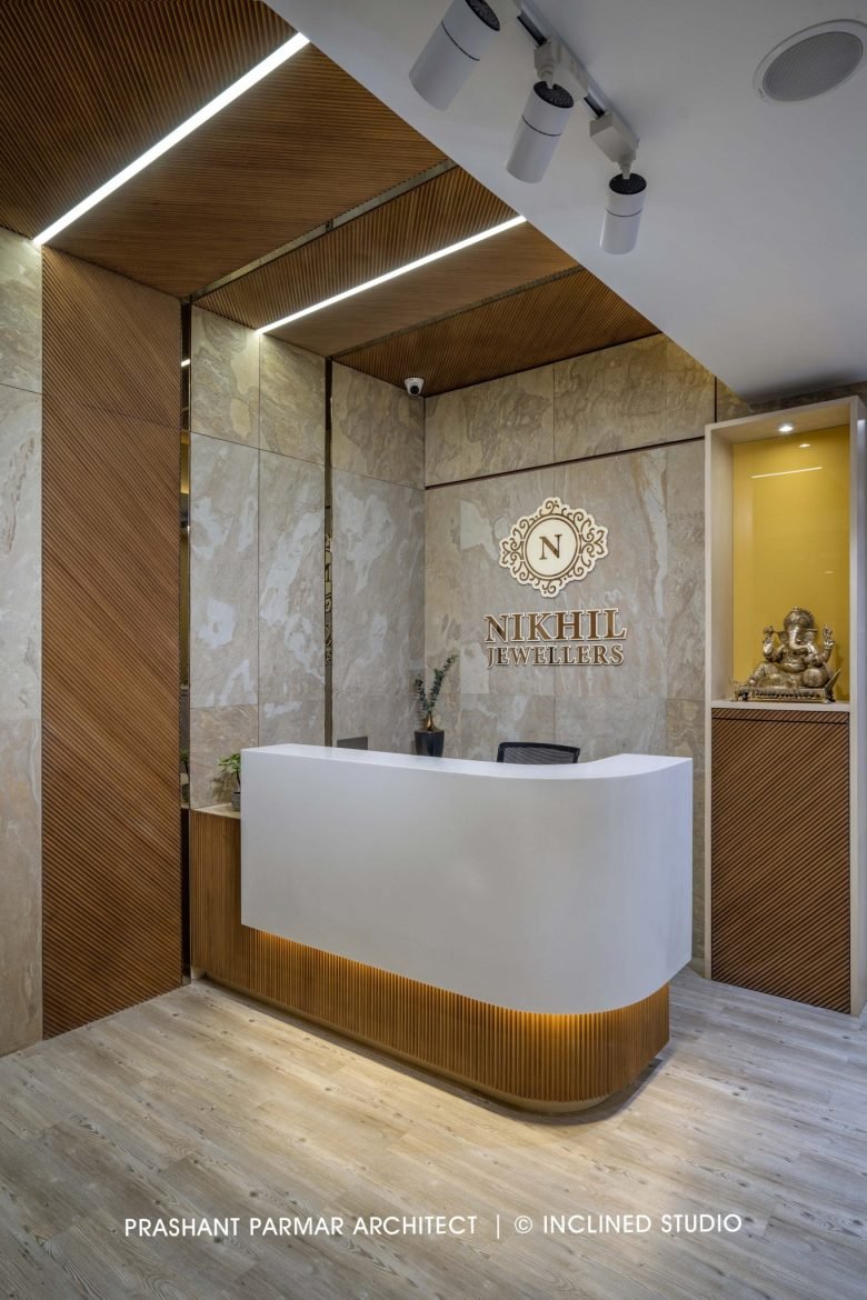C.G. 的珠宝精品店设计路在艾哈迈达巴德。
