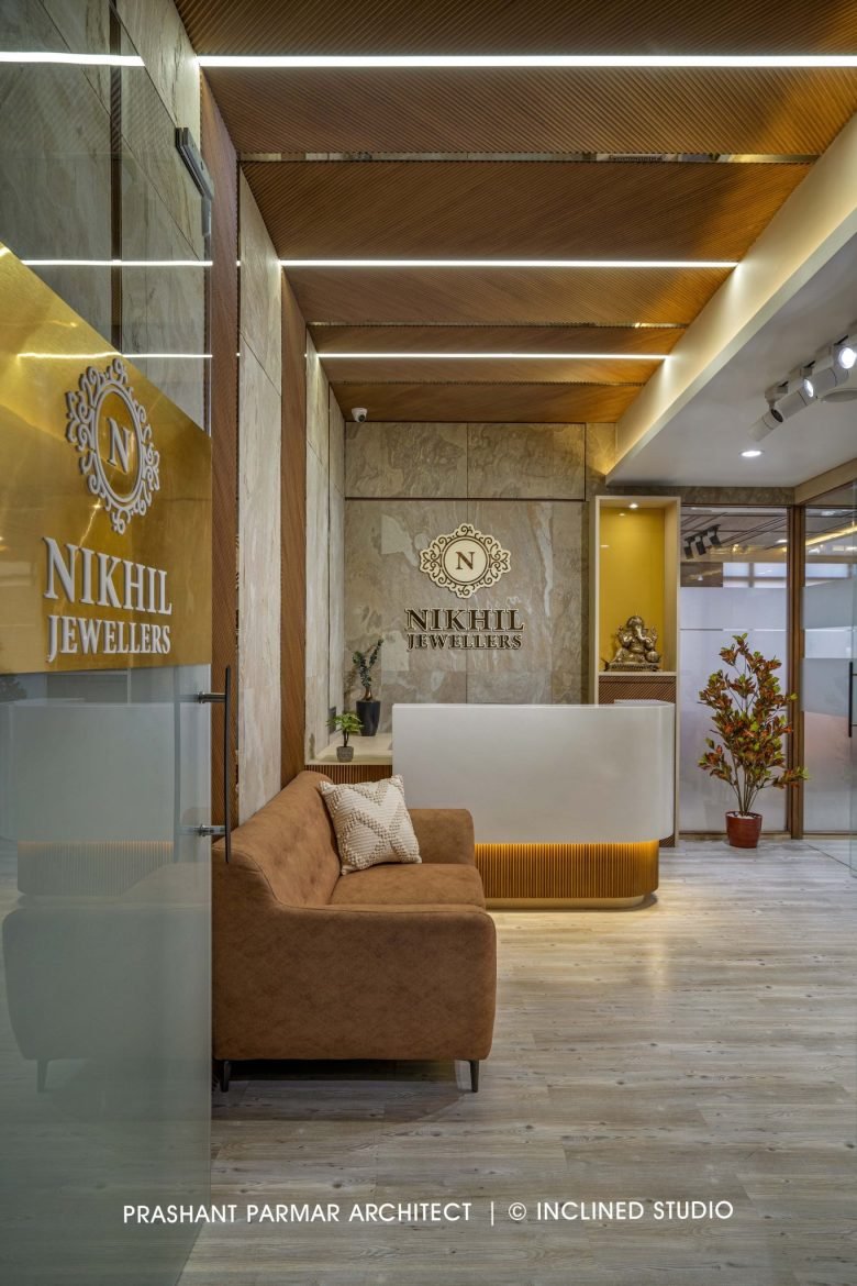 C.G. 的珠宝精品店设计路在艾哈迈达巴德。