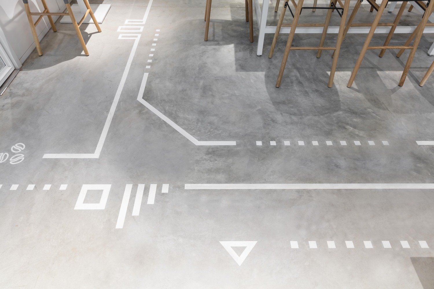 NOC 咖啡工作室形容词