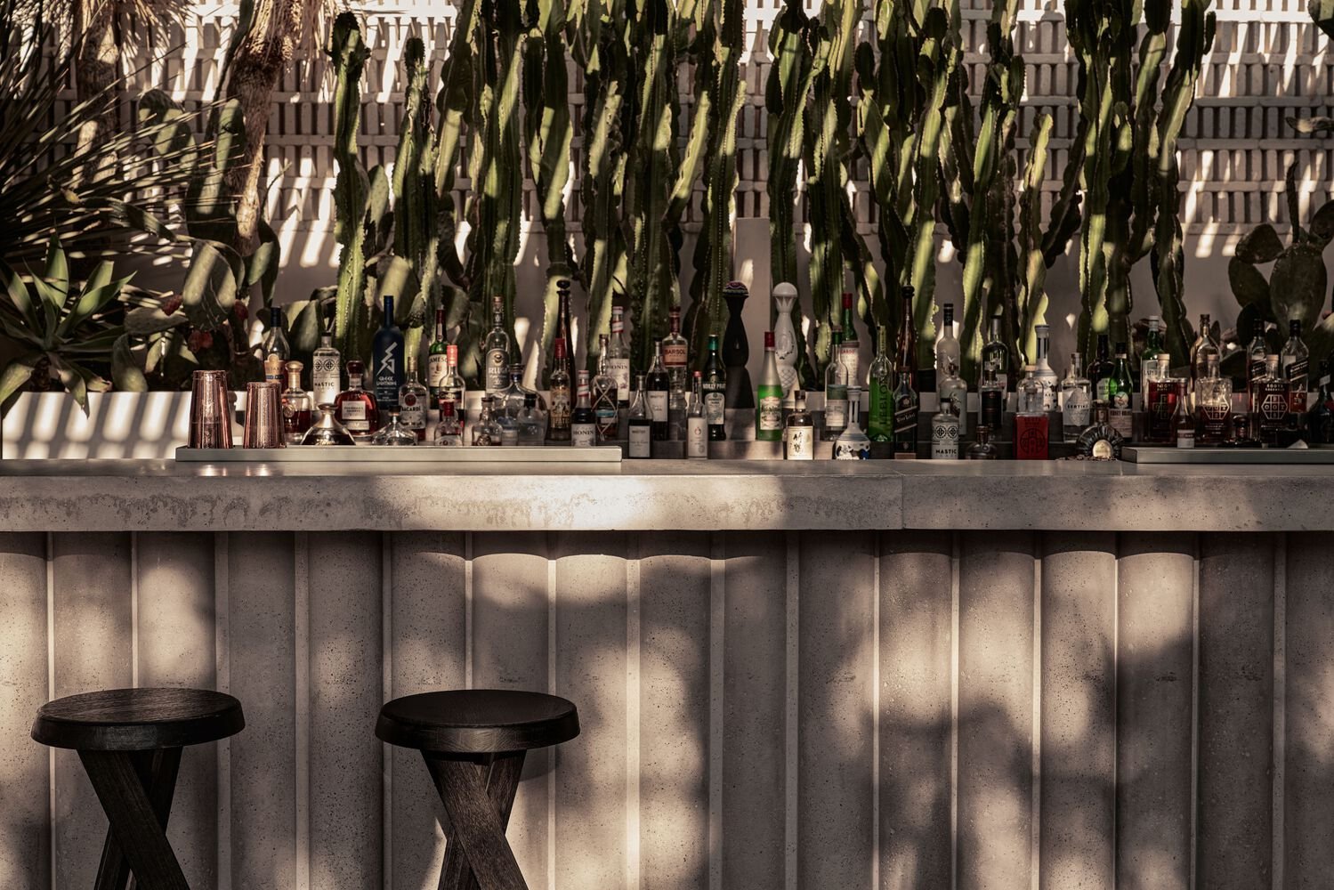 NOEMA 酒吧和餐厅，由 K-Studio + Lambs and Lions 设计