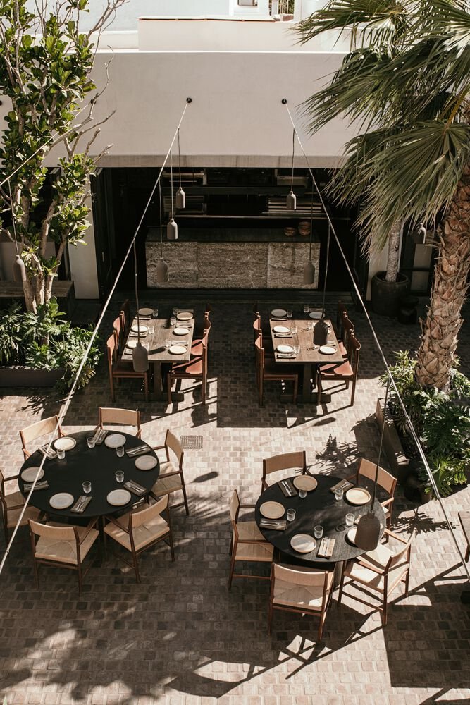 NOEMA 酒吧和餐厅，由 K-Studio + Lambs and Lions 设计