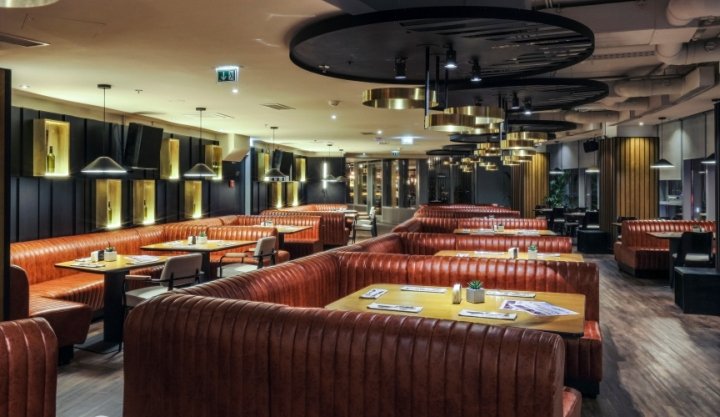 PickTwo 设计的 NOR Sky 休闲餐厅,布加勒斯特 – 罗马尼亚 PickTwo 设计的 NOR Sky 休闲餐厅,布加勒斯特 – 罗马尼亚