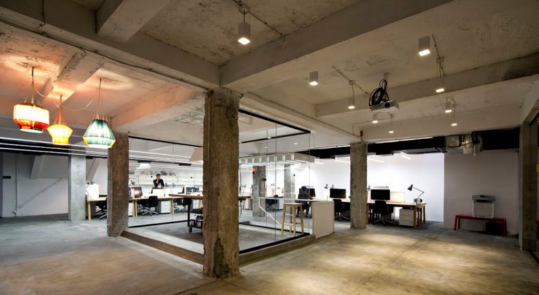 NOVA ISKRA 设计孵化器 by Studio Petokraka