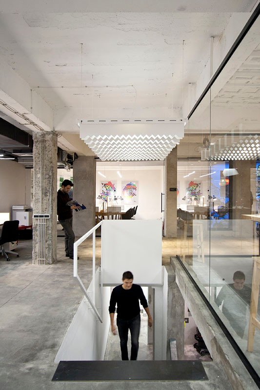 NOVA ISKRA 设计孵化器 by Studio Petokraka