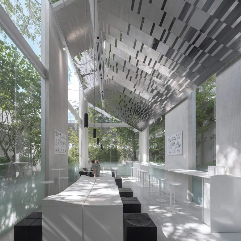 Nana 咖啡烘焙店 / IDIN Architects