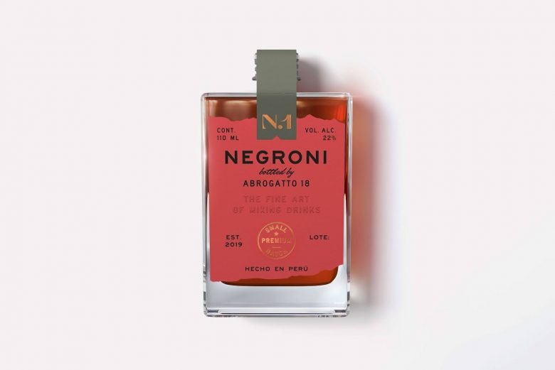 亚历杭德罗·加万乔 (Alejandro Gavancho) 拍摄的内格罗尼·阿布罗加托 (Negroni Abrogatto) 亚历杭德罗·加万乔 (Alejandro Gavancho) 拍摄的内格罗尼·阿布罗加托 (Negroni Abrogatto)