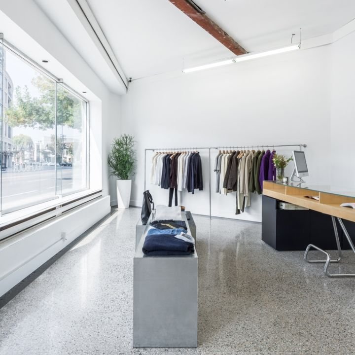 Tom Chung 的邻家商店，加拿大多伦多