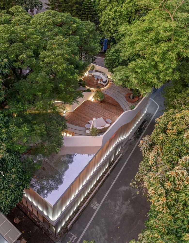 E Studio 的网易餐厅