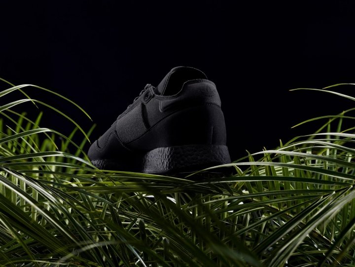 Daniel Arsham 设计的新款 Adidas Originals 鞋 / Snarkitecture