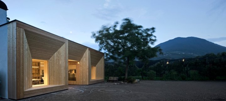 由 C&P Architetti 设计的新 DolomiteTiles 展厅，Cermes – 意大利