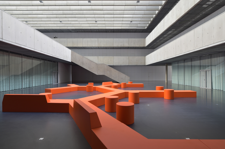 查尔斯大学人文学院新总部 / Kuba & Pilar architekti