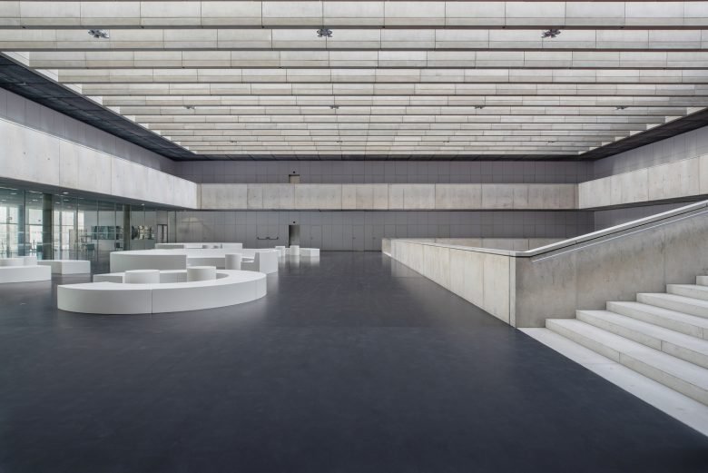 查尔斯大学人文学院新总部 / Kuba & Pilar architekti