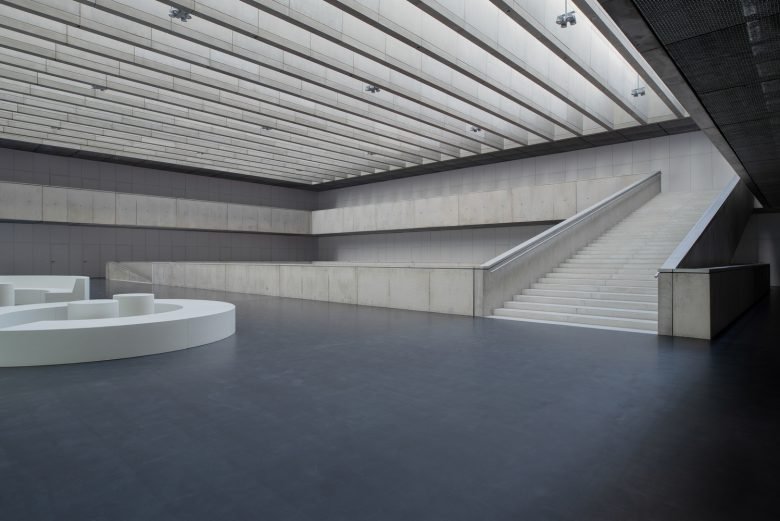 查尔斯大学人文学院新总部 / Kuba & Pilar architekti