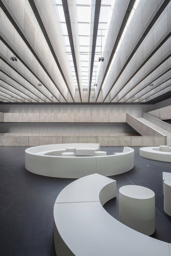 查尔斯大学人文学院新总部 / Kuba & Pilar architekti