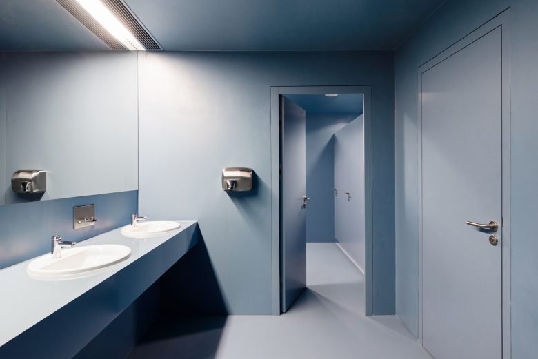 查尔斯大学人文学院新总部 / Kuba & Pilar architekti