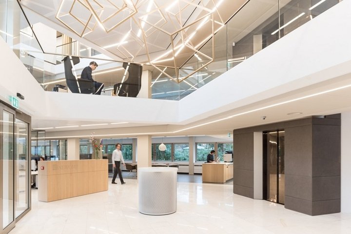 Newomij 办公室，由 Fokkema & Partners 设计，纳尔登 – 荷兰