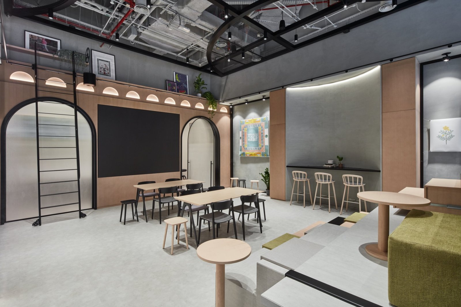 Roar 的利基联合办公空间 Roar 的利基联合办公空间