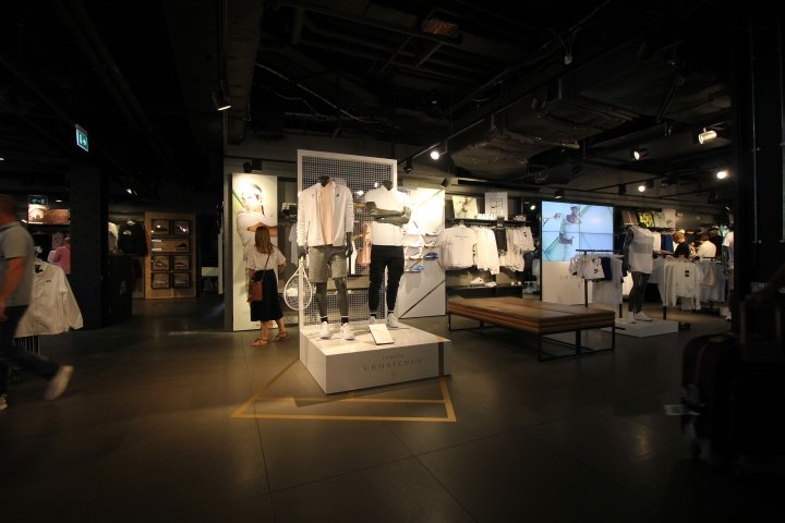 Nike Court，伦敦 无与伦比的 Mynt，伦敦 – 英国