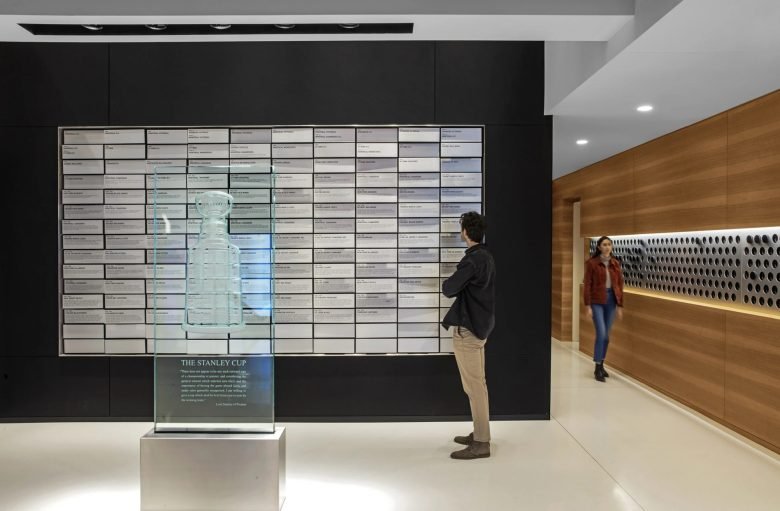 北美国家冰球联盟办公室 / TPG Architecture