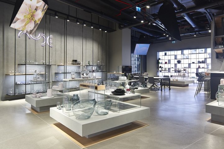 Demirden Design 的裸体展厅,土耳其伊斯坦布尔 Demirden Design 的裸体展厅,土耳其伊斯坦布尔