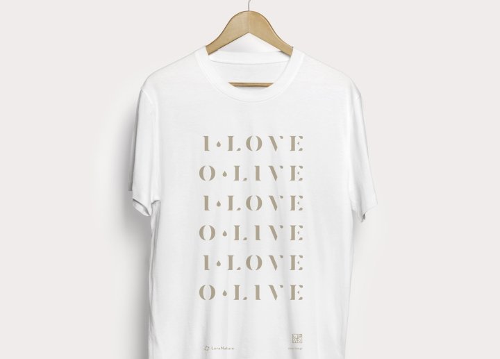 O.LIVE 包装由 Aris Goumpouros 设计