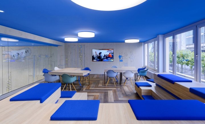 Hartmannvonsiebenthal 设计的 O2 Live 旗舰店，德国法兰克福