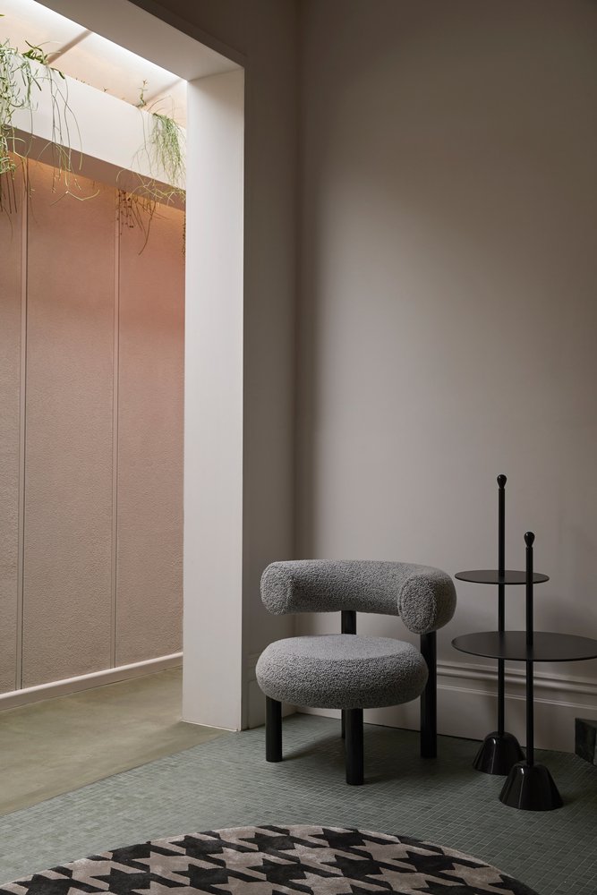 ODE 皮肤科诊所，由 Foolscap Studio 设计