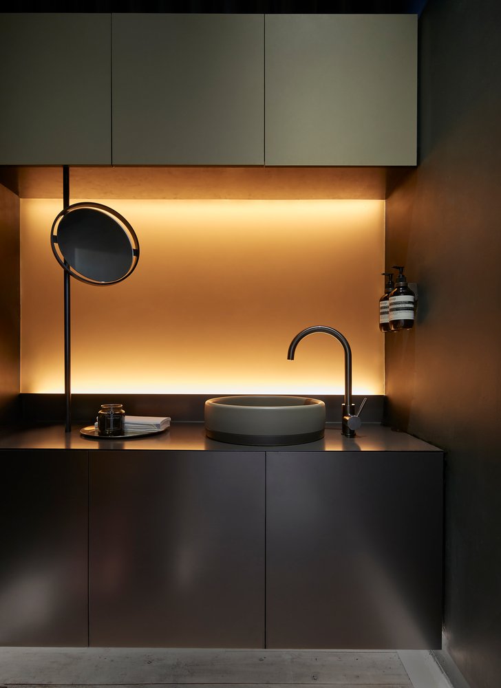 ODE 皮肤科诊所，由 Foolscap Studio 设计