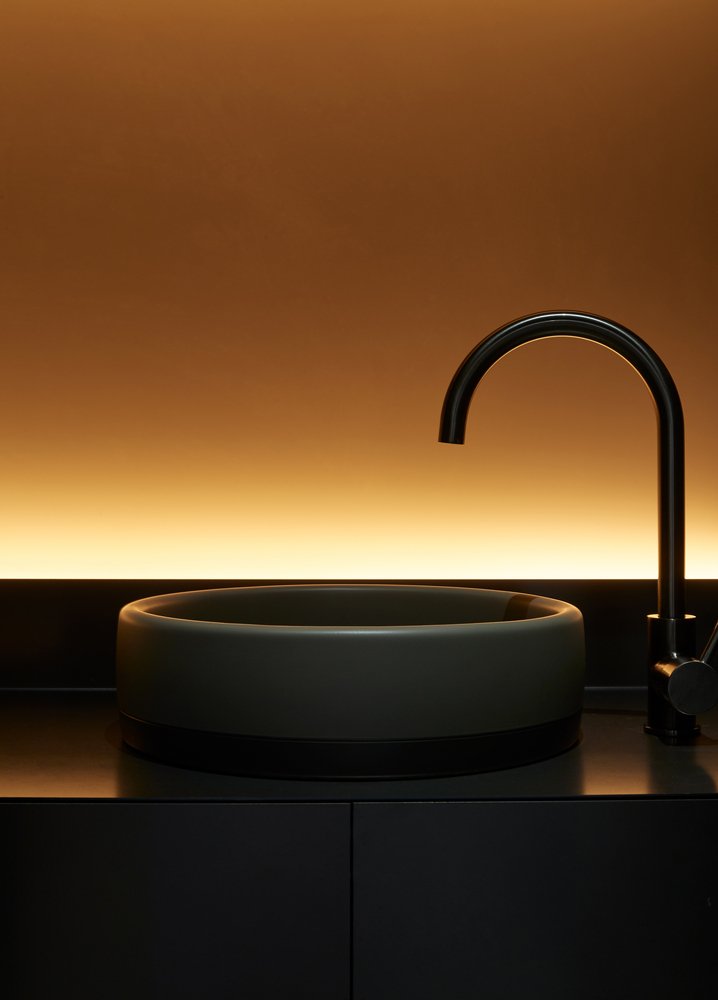 ODE 皮肤科诊所，由 Foolscap Studio 设计