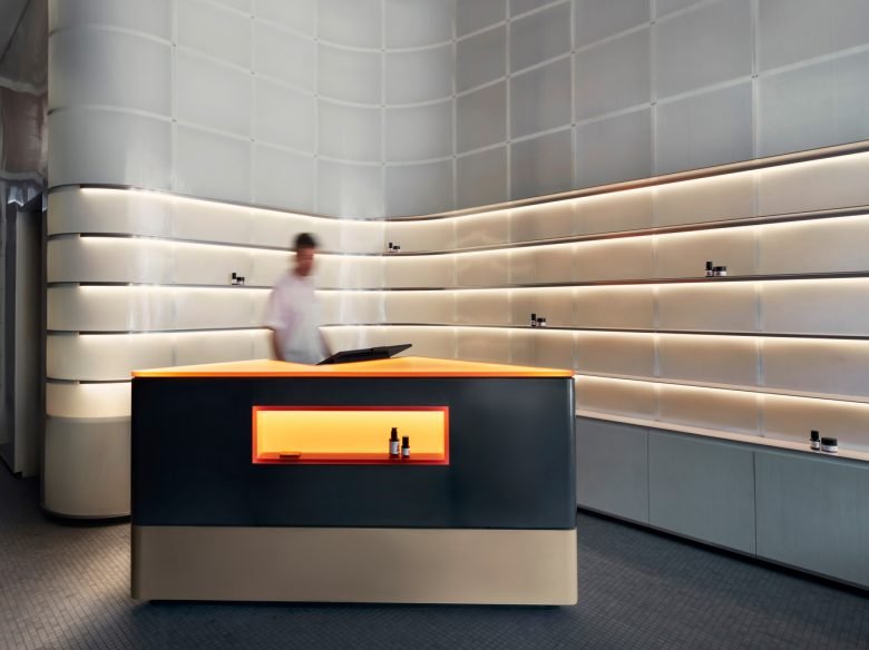 ODE 皮肤科诊所，由 Foolscap Studio 设计