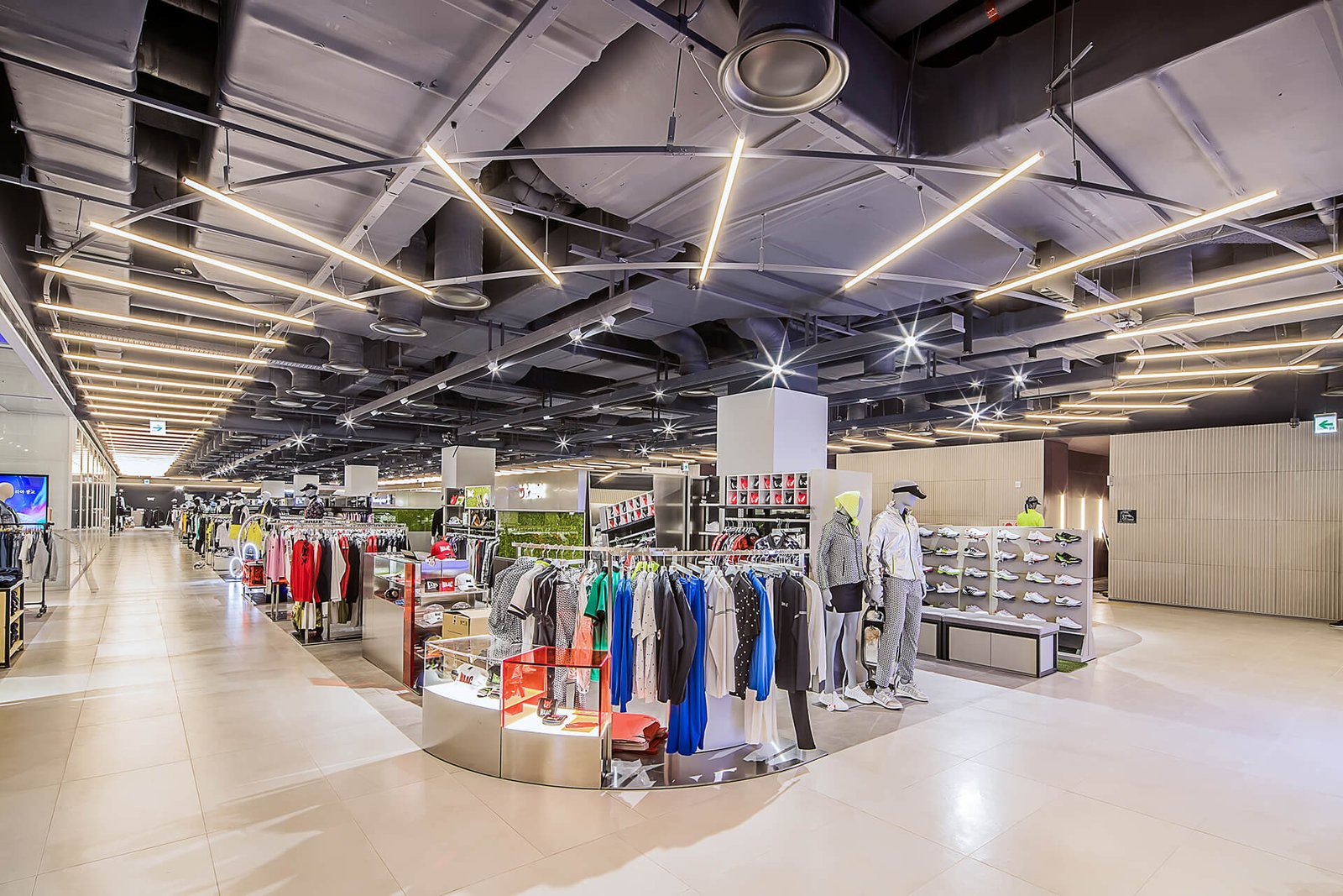 OMA 百货商店