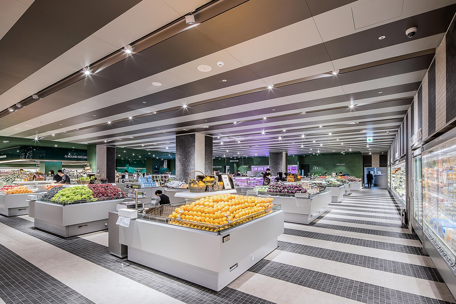 OMA 百货商店