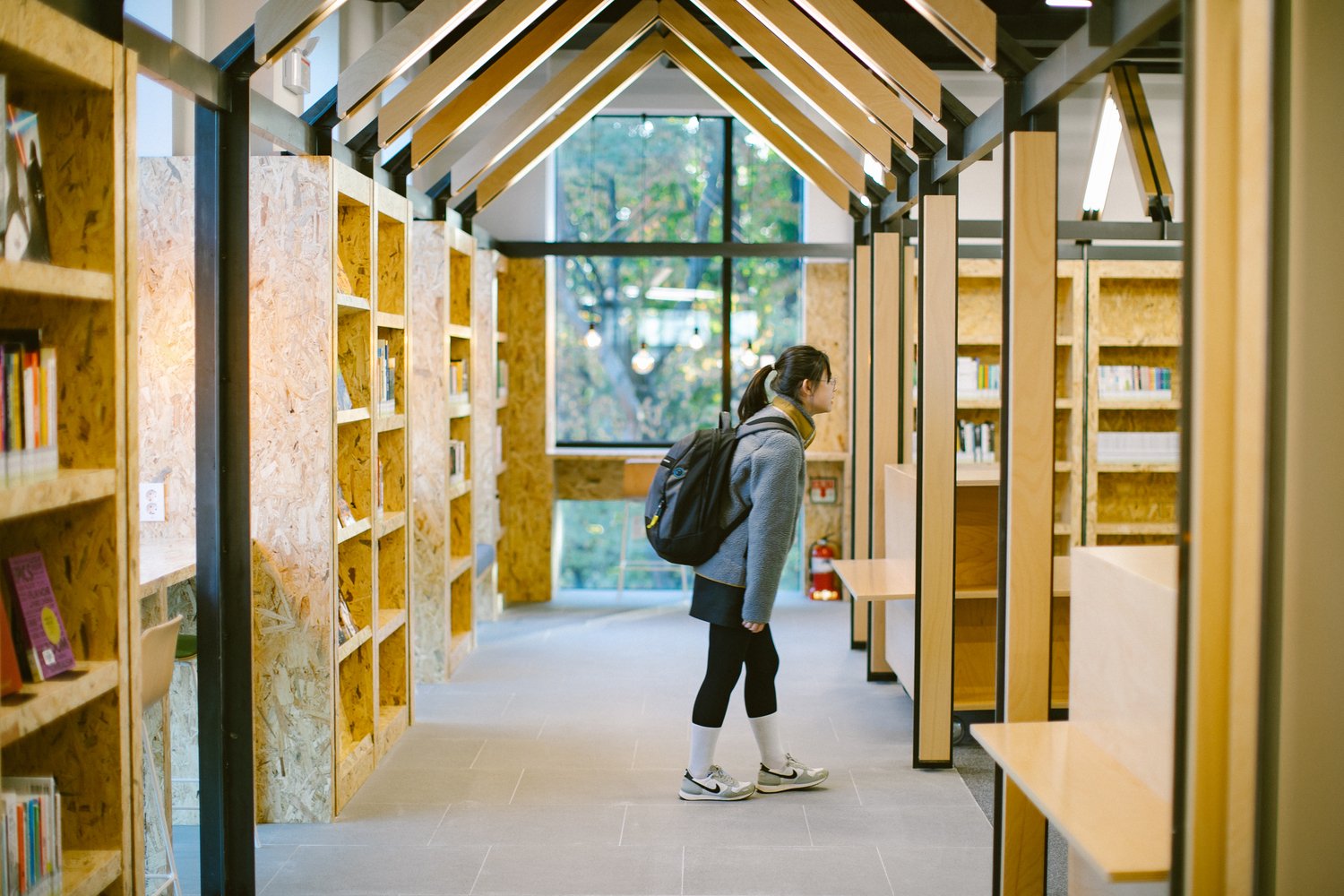 OOZOORO1216 由 EUS+ 建筑师设计