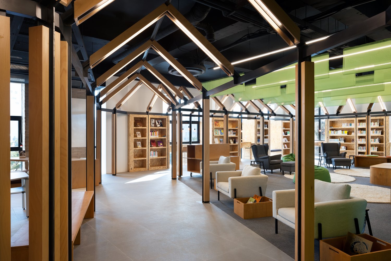 OOZOORO1216 由 EUS+ 建筑师设计