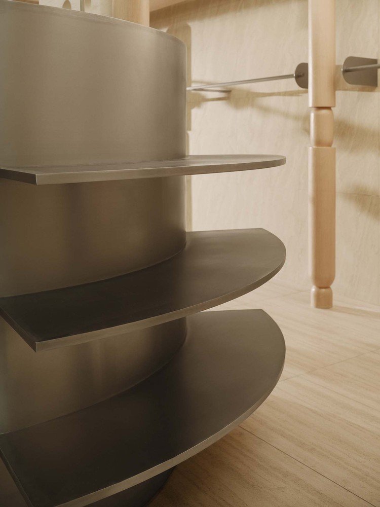 或 LAS DESIGN 工作室