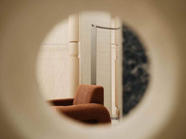 或 LAS DESIGN 工作室