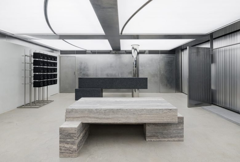 COV Studio 的 OY 商店