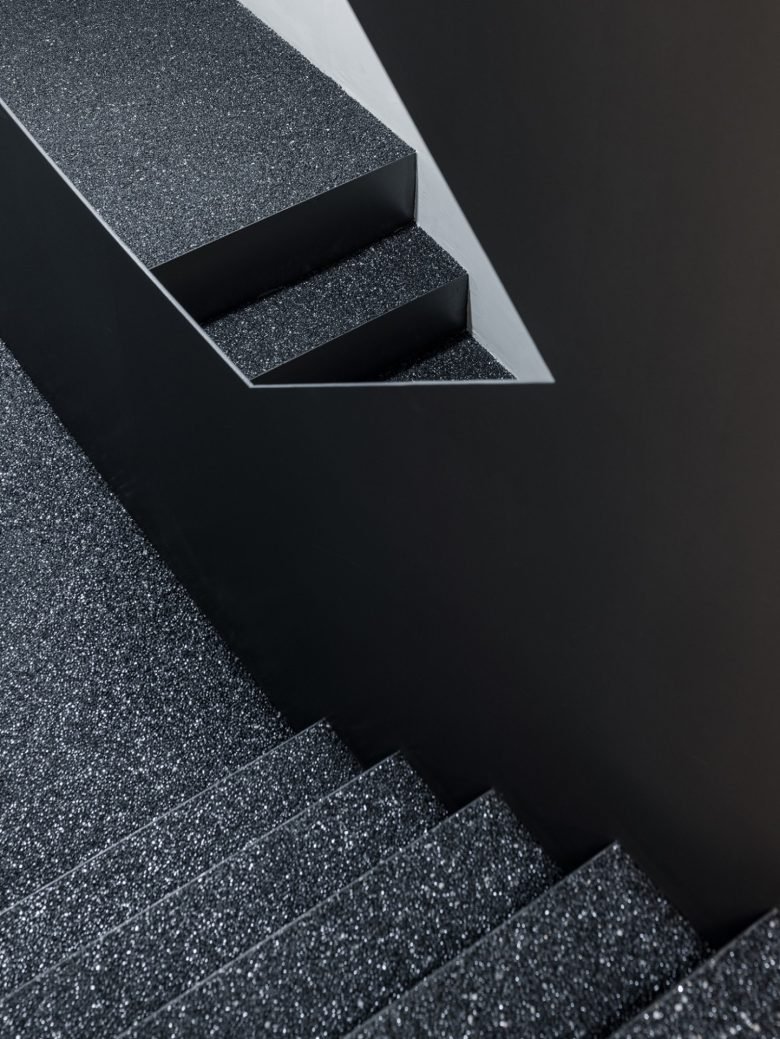 COV Studio 的 OY 商店