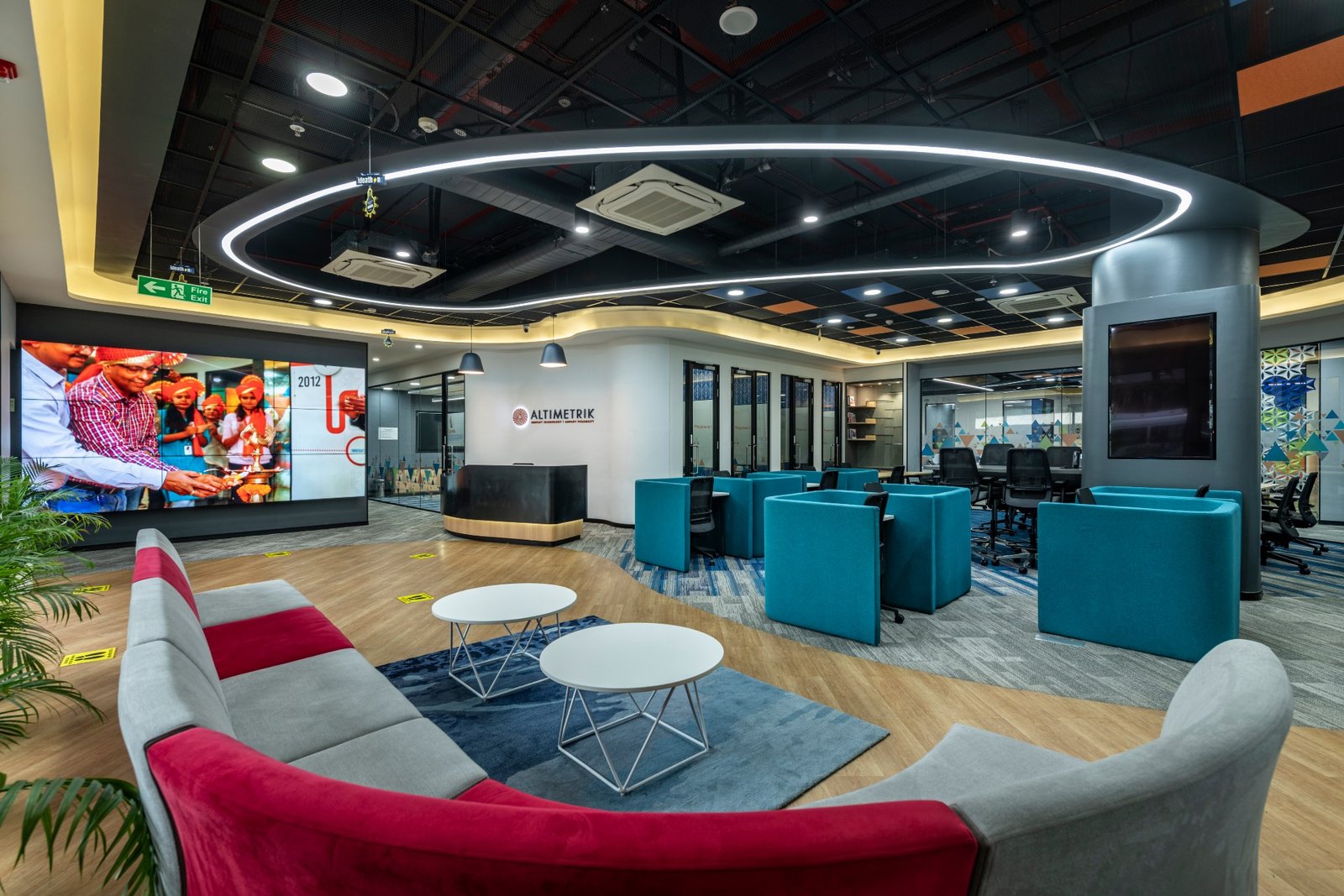 为领先的云技术公司 Altimetrik 打造理想的办公室