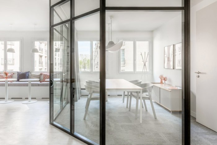 Oh My Cream 办公室 by Factory Aménagement