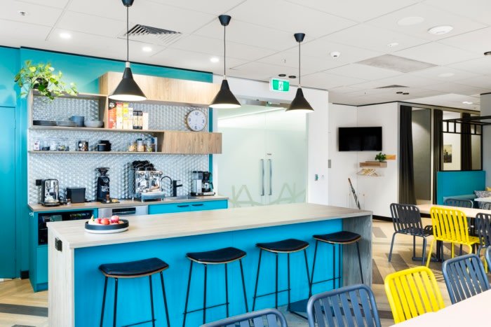 Olikka 办公室 by Concept Commercial Interiors