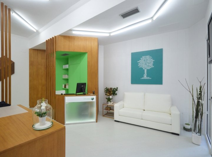 有机美发师，LIQE arquitectura，维戈 – 西班牙