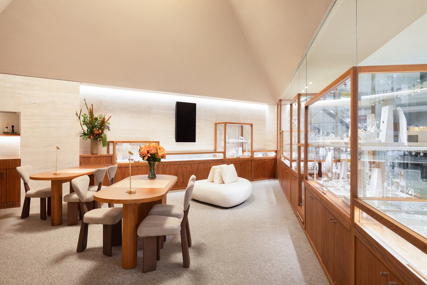 Orit 商店 by Alan Chu