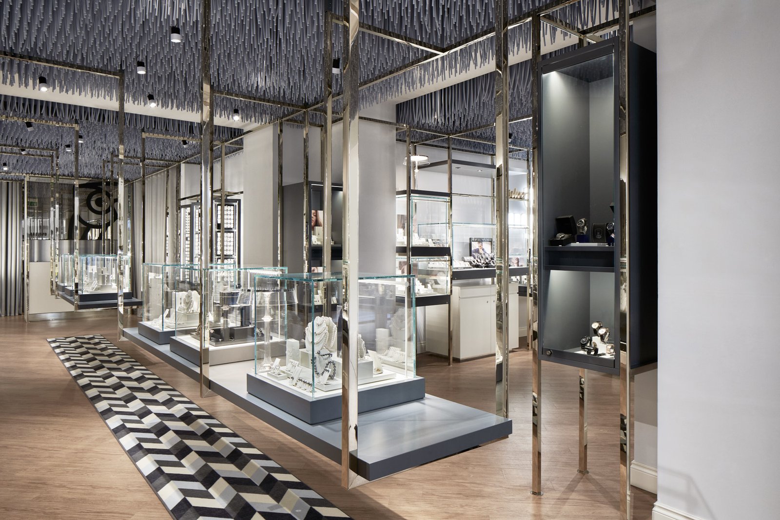 Orovivo 珠宝旗舰店 by CWS