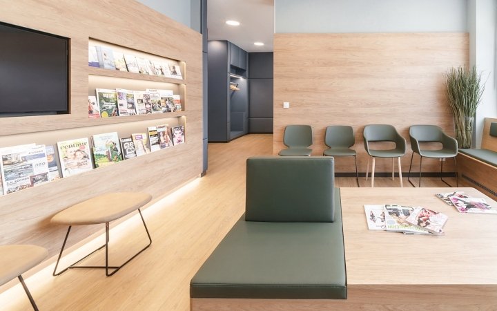 Orthopädie Beger I Behrendt by Mutant Arch.Media，德国 – Freilassing