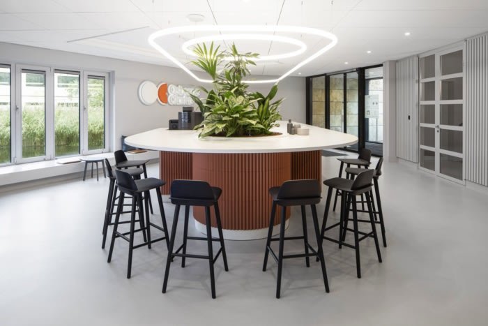 奥斯本克拉克办公室由 Hollandse Nieuwe 设计