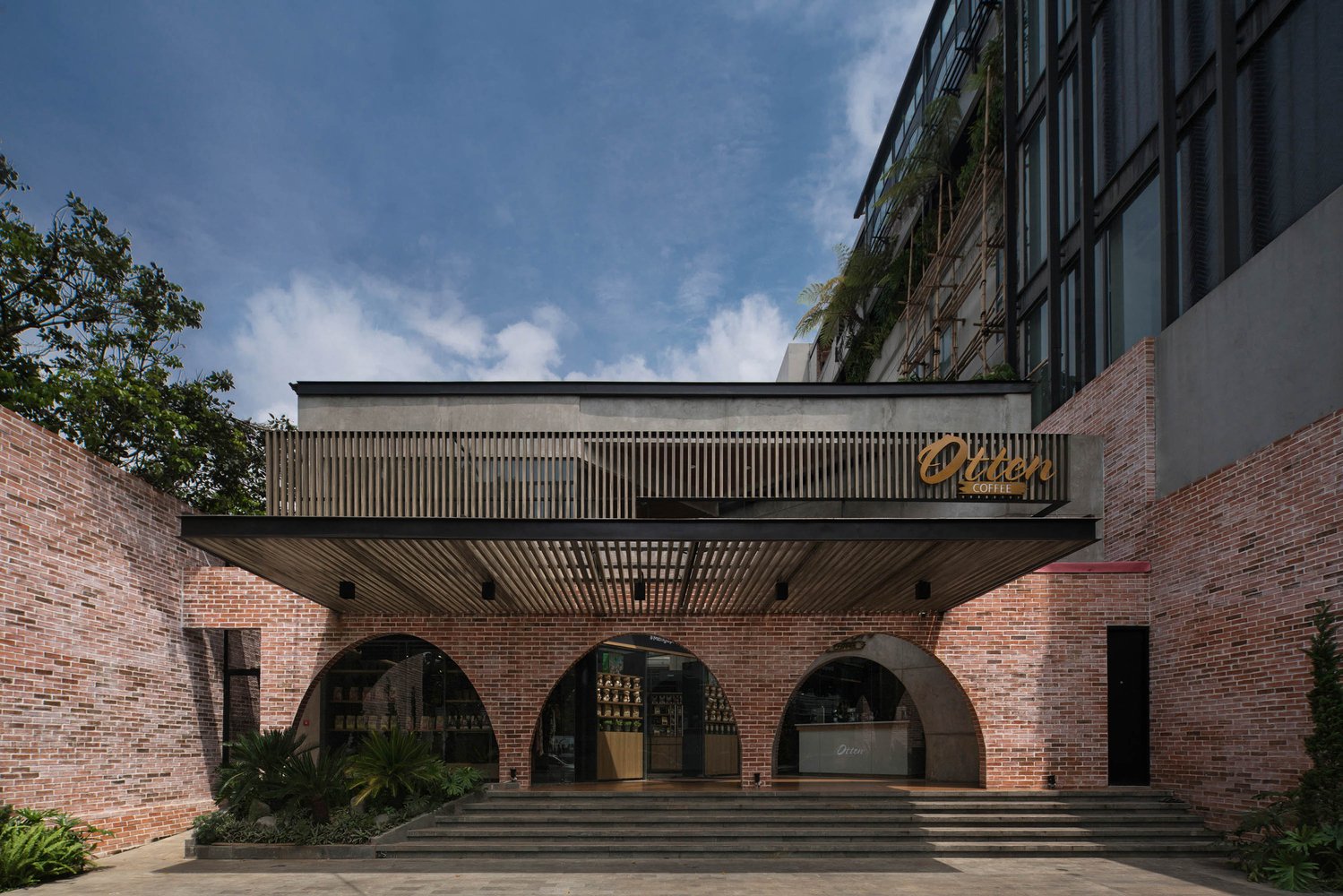 Realrich 建筑工作室的 Otten 咖啡体验