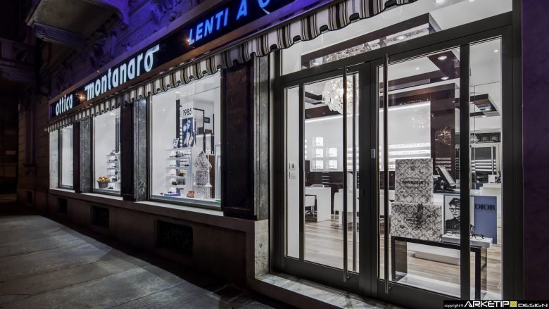 眼镜店设计 OTTICA MONTANARO 由 Arketipo Design 意大利设计